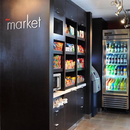 Courtyard By Marriott Houston Hobby Airport Hotel Restaurant photo