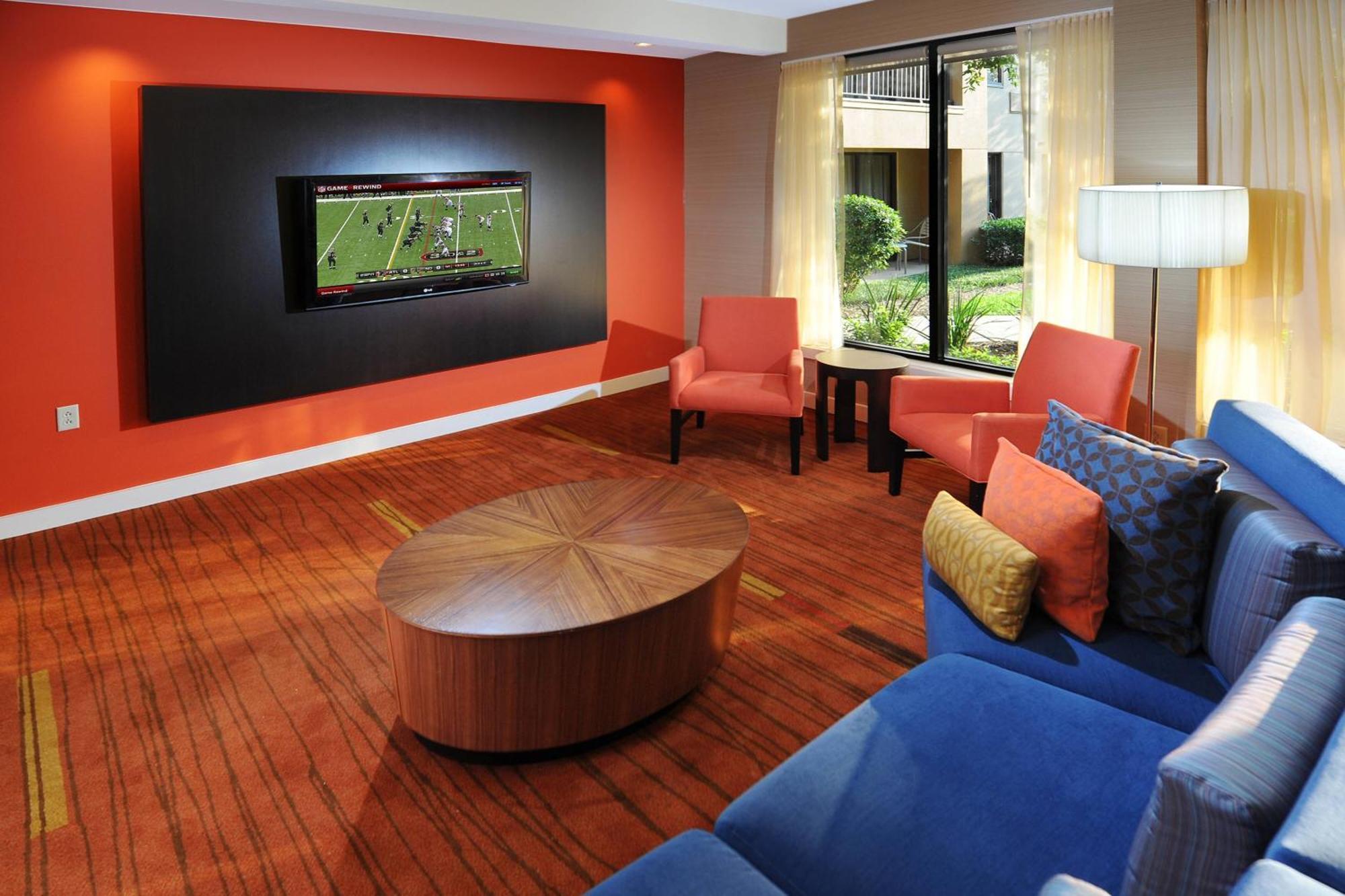 Courtyard By Marriott Houston Hobby Airport Hotel Exterior photo
